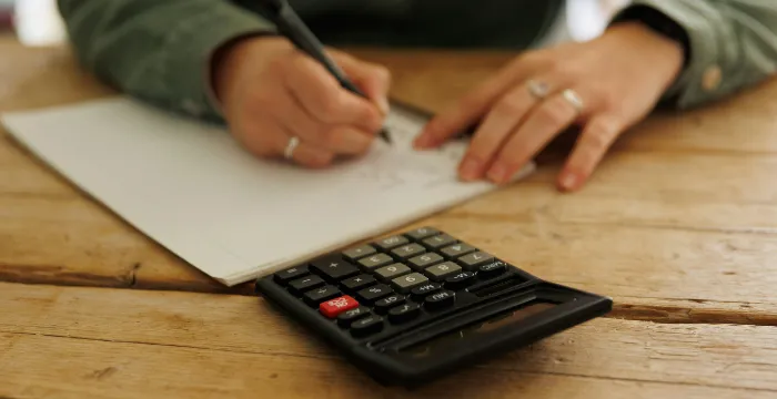 how to set travel budget before your trip